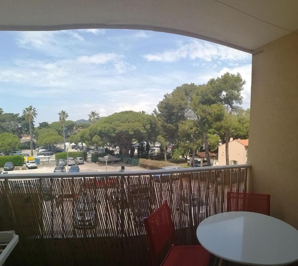Climatise Sur Le Port De Apartment